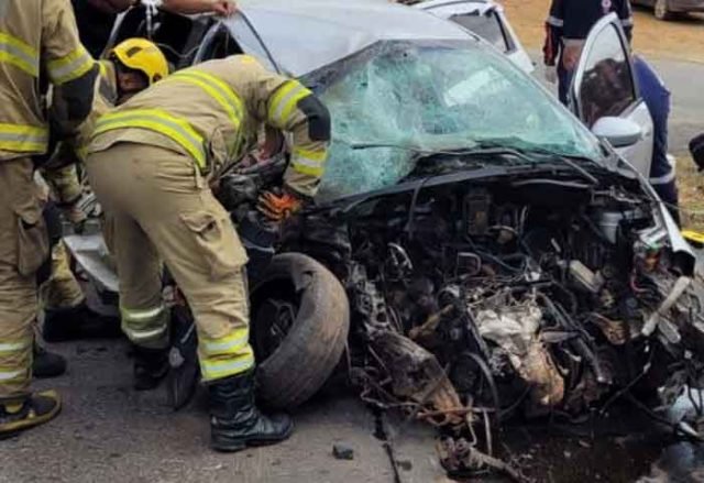 55f3f308-32ab-46a0-8fbf-7c6d49a2207a