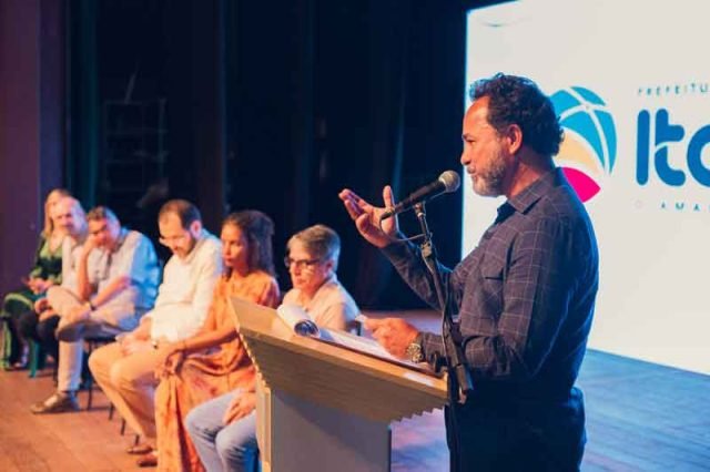 Abertura-Mostra-SUS-Marco-Lage