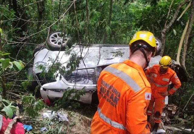 423789472389473289432