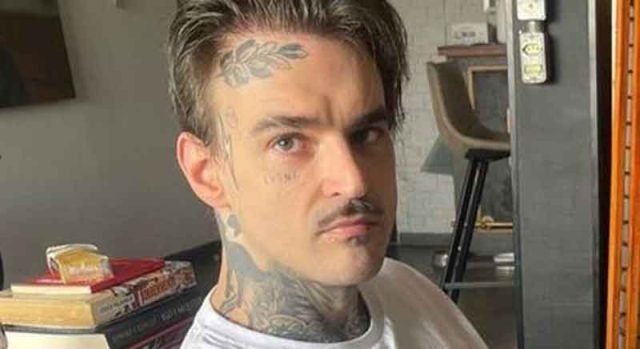 472387432974392879423ins