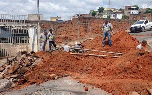 Interligação-de-rede-à-adutora-proporciona-aumento-da-vazão-de-água-no-Nova-Vista-e-Eldorado-(1)