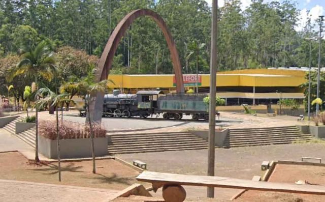 praça-do-areao-maria-fumaca