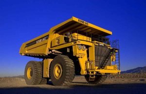 Tecnologia; Vale, Komatsu e Cummins anunciam colaboração para desenvolver caminhões bicombustíveis de grande porte, movidos a etanol e diesel