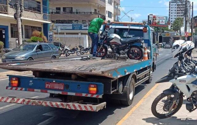 Polícia-Militar-intensifica-fiscalização-de-trânsito-em-bairros-de-João-Monlevade2