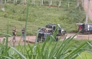 Corpo de homem assassinado é encontrado em porta-malas de veículo em Santana do Paraíso