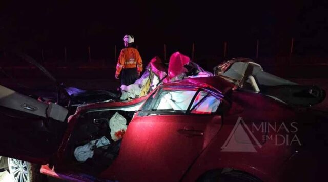 Assessor-parlamentar-morre-em-grave-acidente-na-BR-381-em-João-Monlevade;-caminhoneiro-foge-do-local,-vítima-natural-de-Manhuaçu2 Divulgação: Serviço Voluntário de Resgate - (SEVOR)