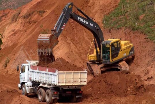 Construtora abre vagas em Itabira, São Gonçalo e Brumadinho para Motorista, Operador, Armador, Carpinteiro, Ajudante e outras funções