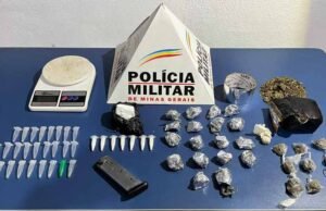 PM apreende drogas e materiais durante operação no bairro Mangueira, em Manhumirim Divulgação: PMMG