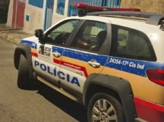 Jovem é preso em praça pública após mandado judicial em Alvinópolis