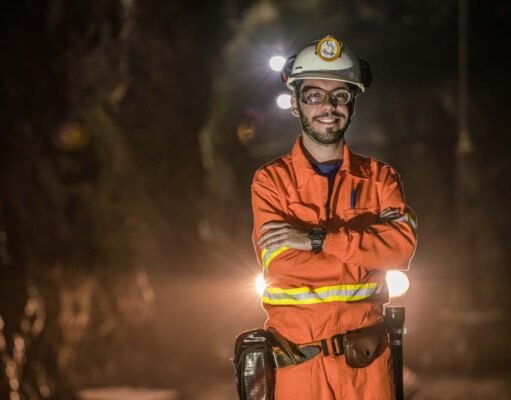 Jaguar Mining anuncia novas vagas para atuação em Itabirito; veja como se candidatar