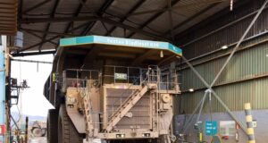 Vale abre vagas afirmativas para mulheres na área de mineração em São Gonçalo do Rio Abaixo para Auxiliar de Produção, Operadora e Lubrificadora