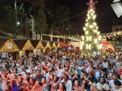 João Monlevade; Grande público prestigiou abertura do Natal de Luz 2025 na Praça do Povo