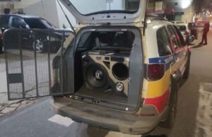 Itabira: Polícia Militar atende ocorrência de som alto e apreende equipamento automotivo