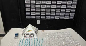 Polícia Militar apreende grande quantidade de drogas durante patrulhamento na Av. Mauro Ribeiro em Itabira