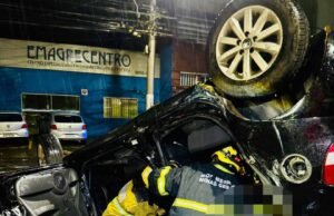 Vídeo; Homem morre após capotamento durante perseguição policial em João Monlevade