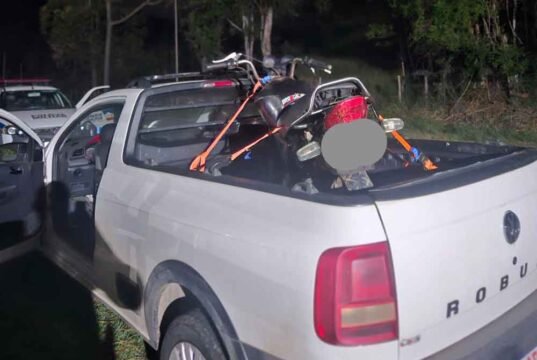 Polícia Militar apreende motocicleta com licenciamento vencido há 17 anos em Rio Piracicaba