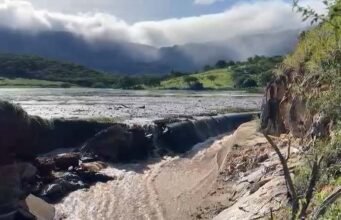 Vídeo; Risco de rompimento da Barragem Lages mobiliza bombeiros e evacua 114 pessoas em Porteirinha/MG