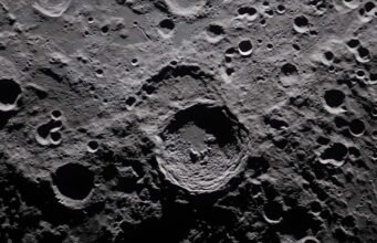 NASA libera wallpapers oficiais da missão Artemis II; veja como baixar as imagens inéditas da Lua e da Terra