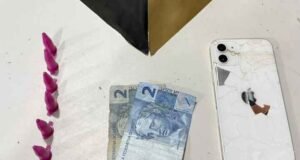 Jovem de 18 anos é preso por tráfico de drogas no bairro Praia, em Itabira