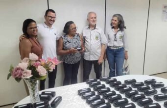 Prefeitura de João Monlevade entrega 60 óculos para a população