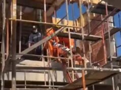 Bombeiros resgatam trabalhador após queda em obra em Sete Lagoas