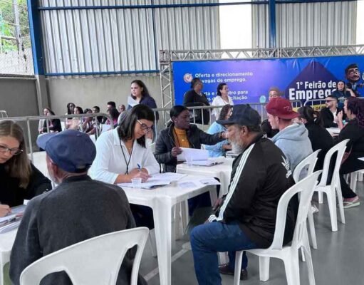 São Gonçalo do Rio Abaixo abre mais de 130 vagas de emprego na construção civil com salários de até R$ 3 mil