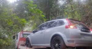 Polícia Militar recupera em São Gonçalo do Rio Abaixo veículo furtado em João Monlevade