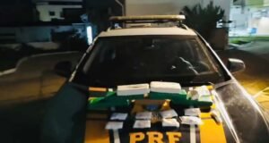 PRF prende idoso com maconha e cocaína na BR-381