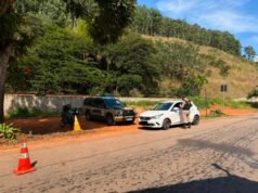 Polícia Militar realiza operação de trânsito em Rio Piracicaba durante campanha Maio Amarelo